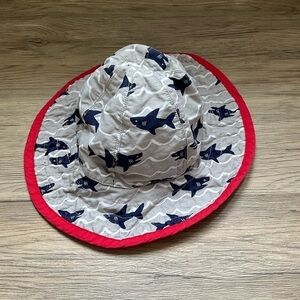 Pottery Barn Toddler Shark Print Bucket hat with strap OS